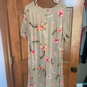 This is a top that is short in the front and long in the back.